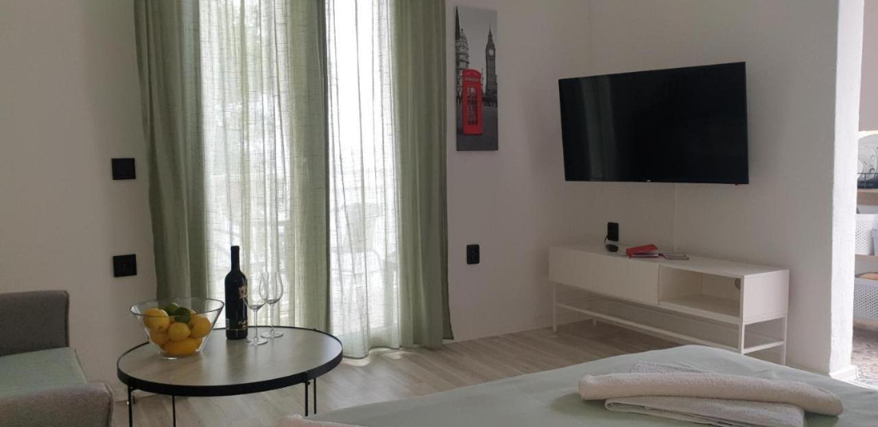 Adriatic Apartment Orebic Exterior photo